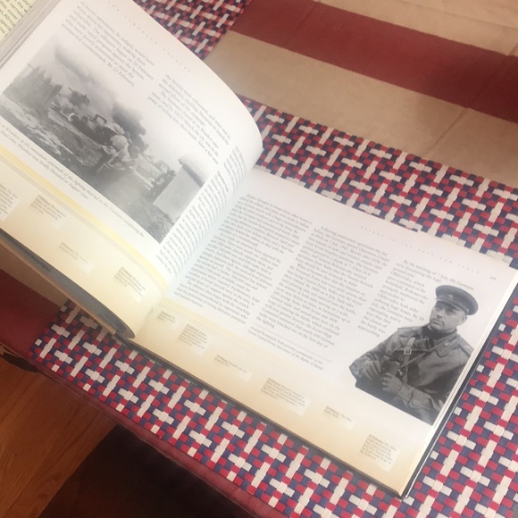 The Timeline of World War II Hardcover Book - Picture 2 of 3